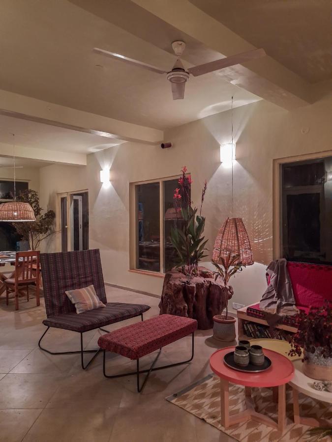 Hotel Seclude Pālampur Extérieur photo