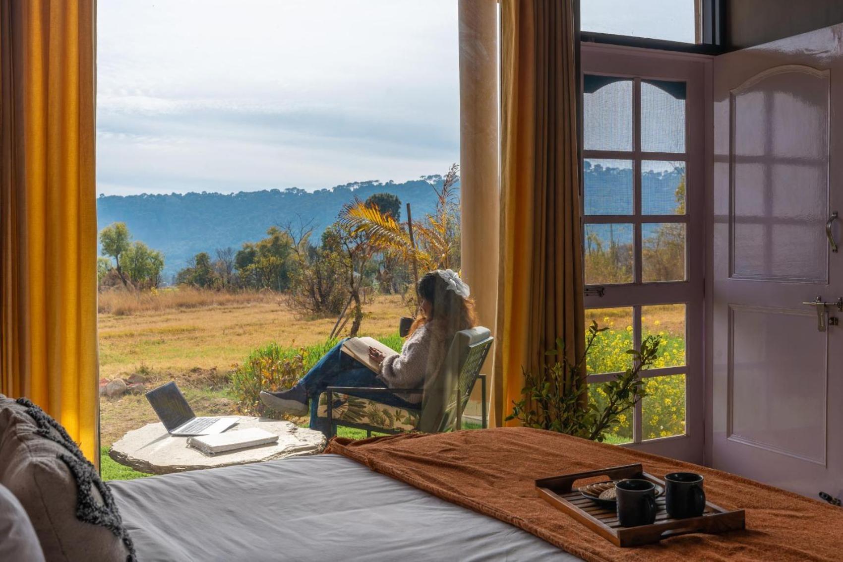 Hotel Seclude Pālampur Extérieur photo