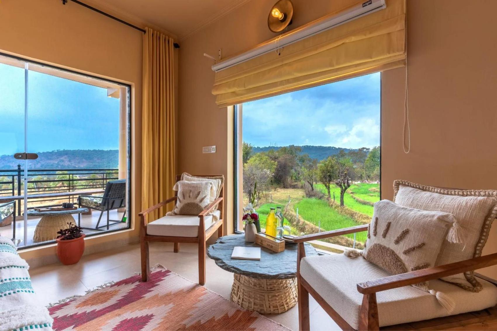 Hotel Seclude Pālampur Extérieur photo