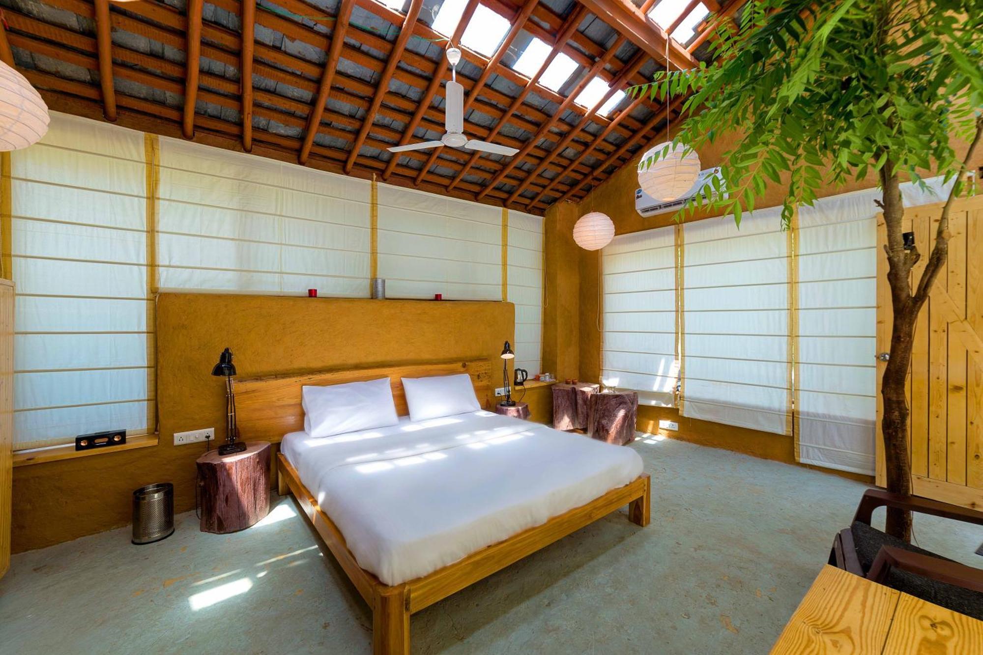 Hotel Seclude Pālampur Extérieur photo